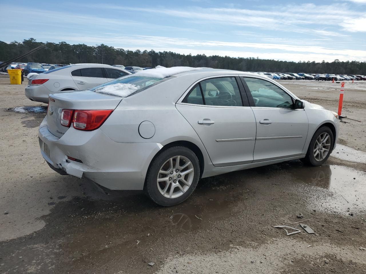 2014 Chevrolet Malibu - Image 3