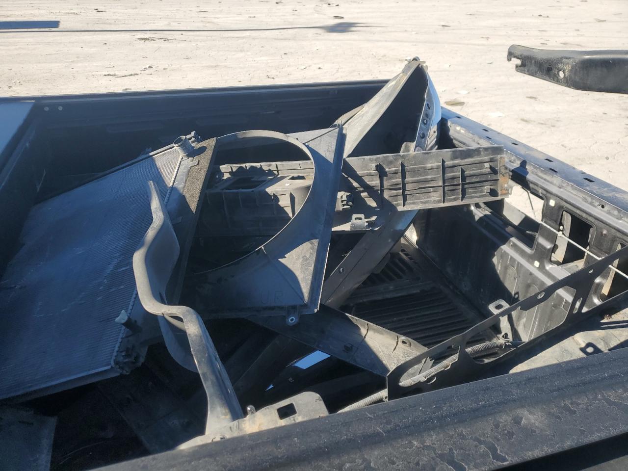 2018 Toyota Tundra - Image 12