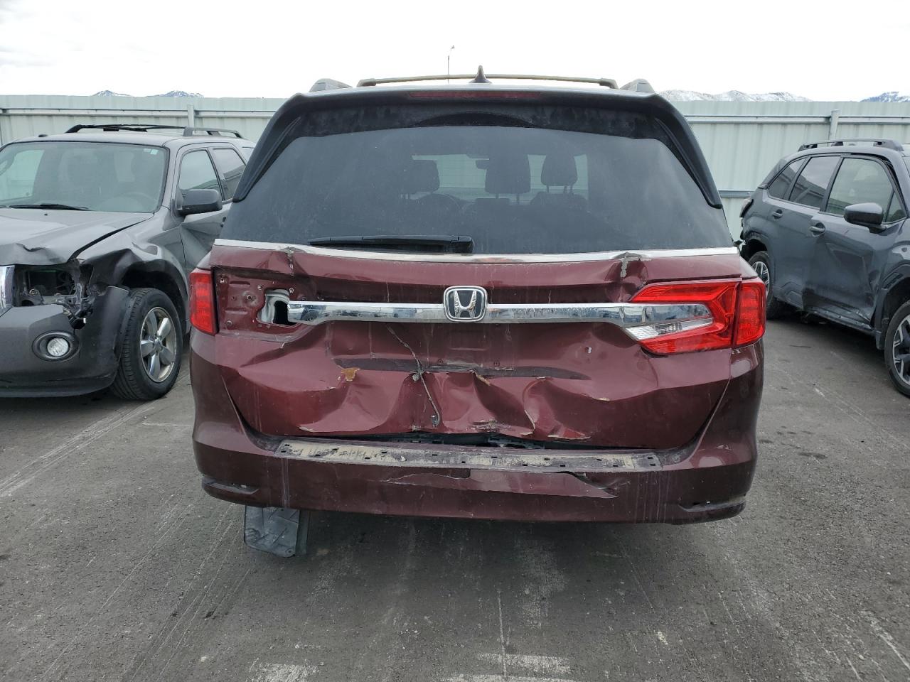 2018 Honda Odyssey - Image 6