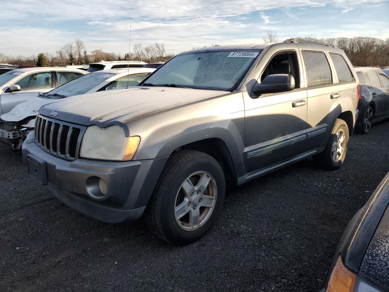 2007 Jeep Grand Cherokee - Image 1