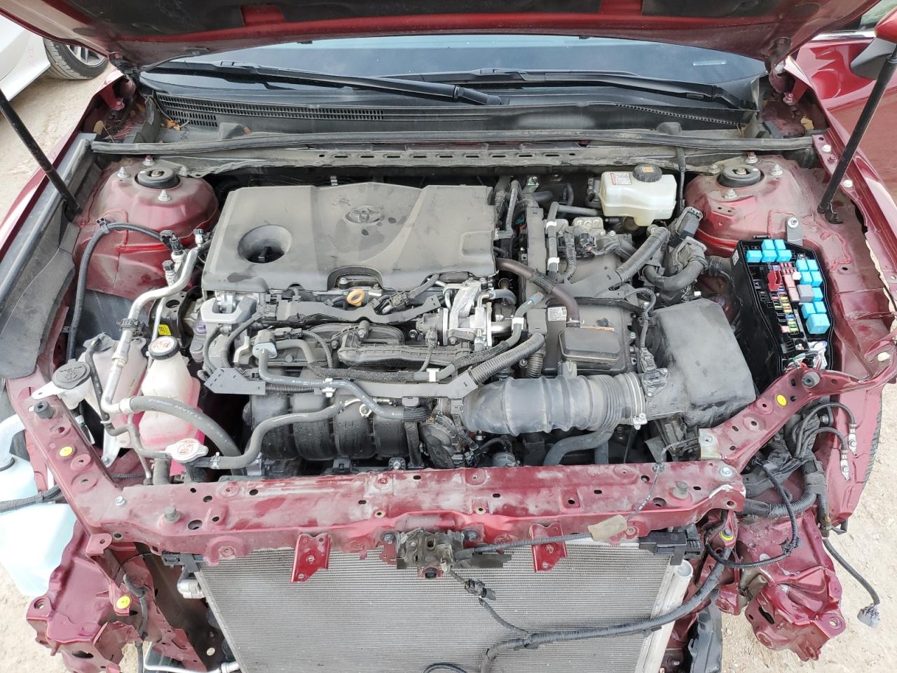 2019 Toyota Camry - Image 11