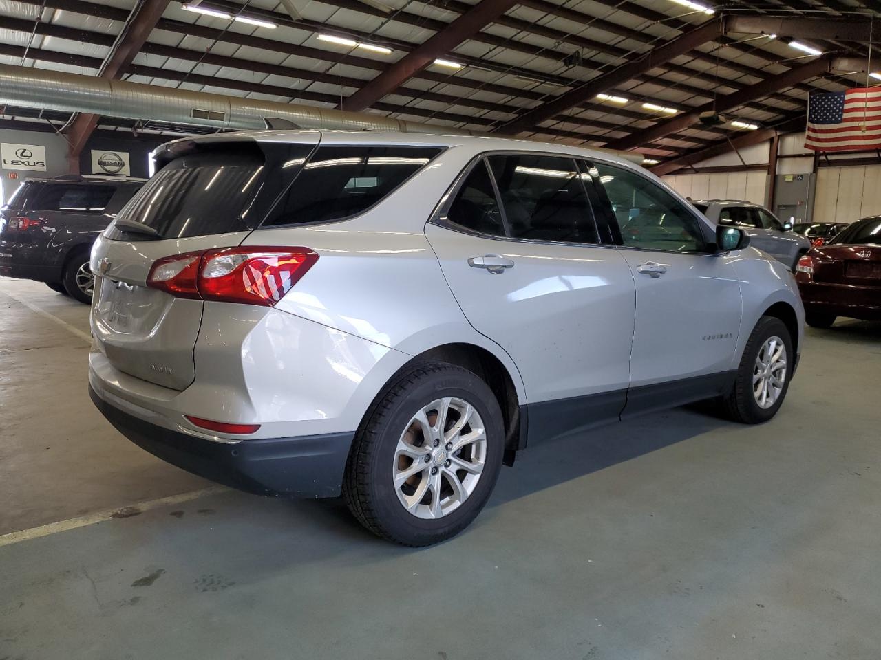 2020 Chevrolet Equinox - Image 3