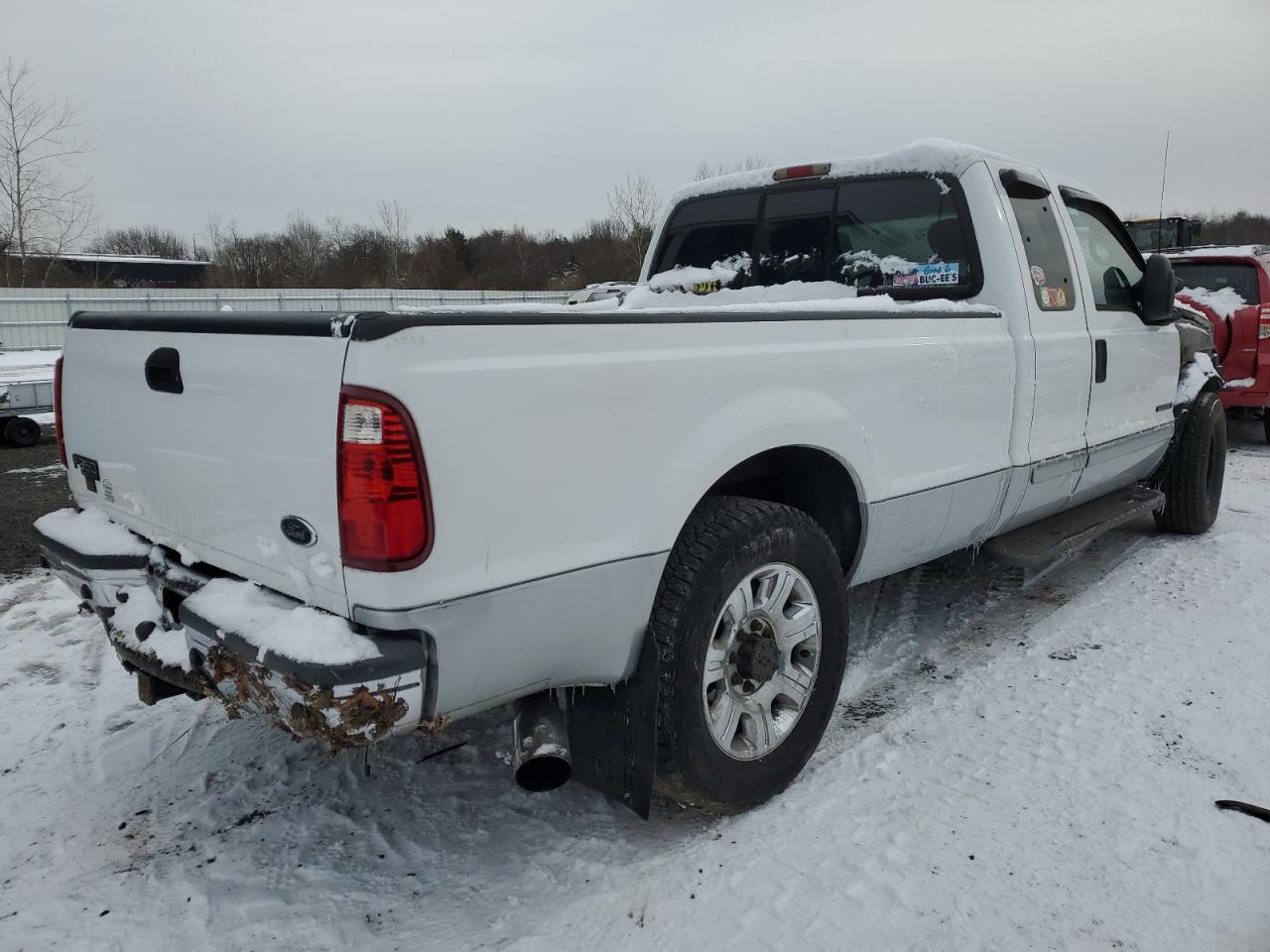 2002 Ford F350 - Image 3