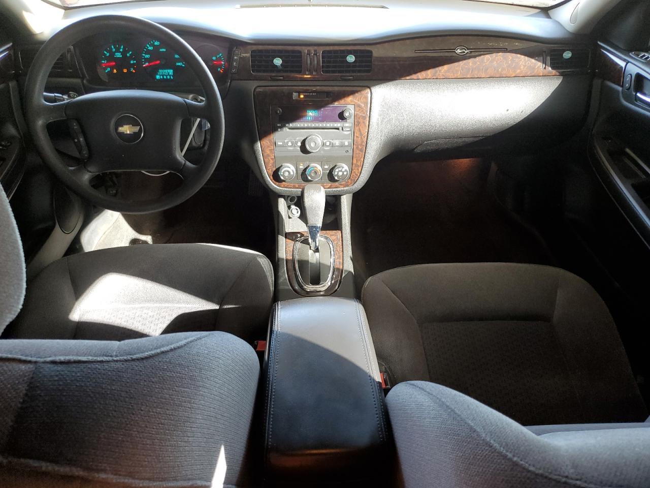 2013 Chevrolet Impala - Image 8