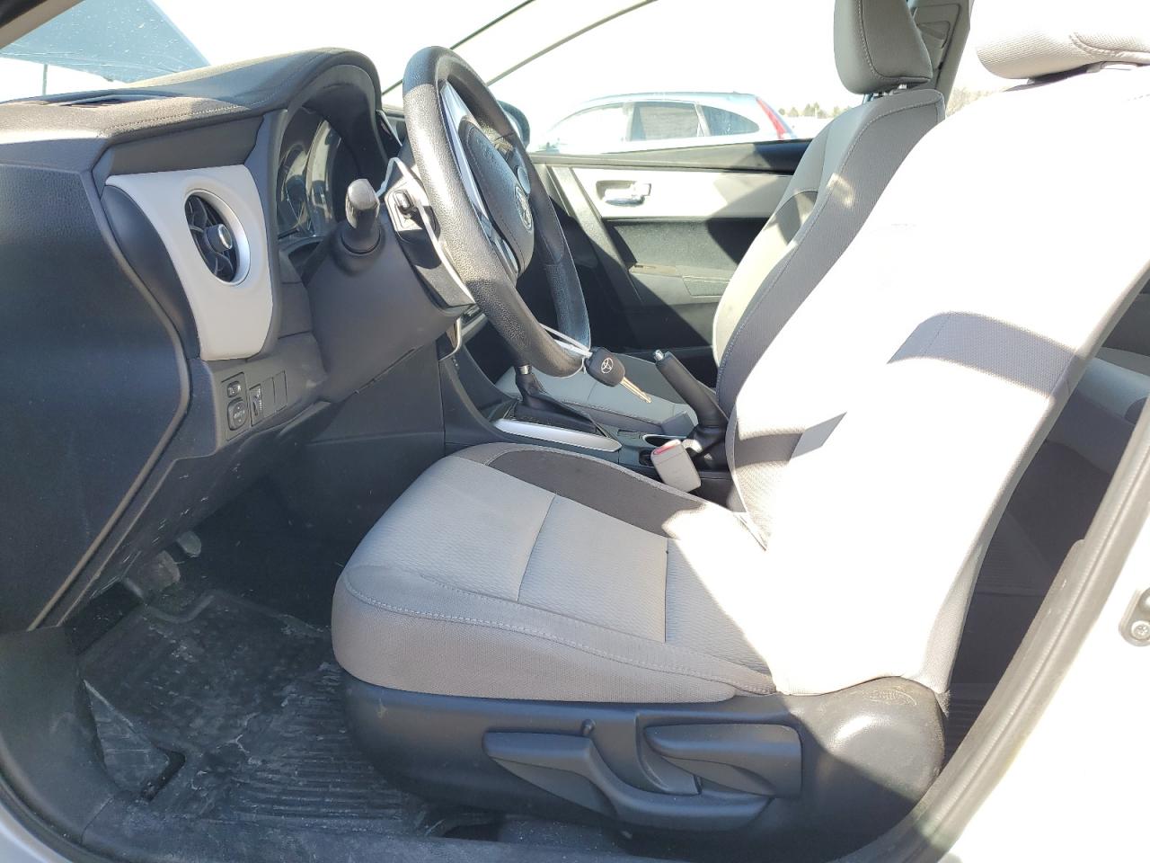 2017 Toyota Corolla - Image 7