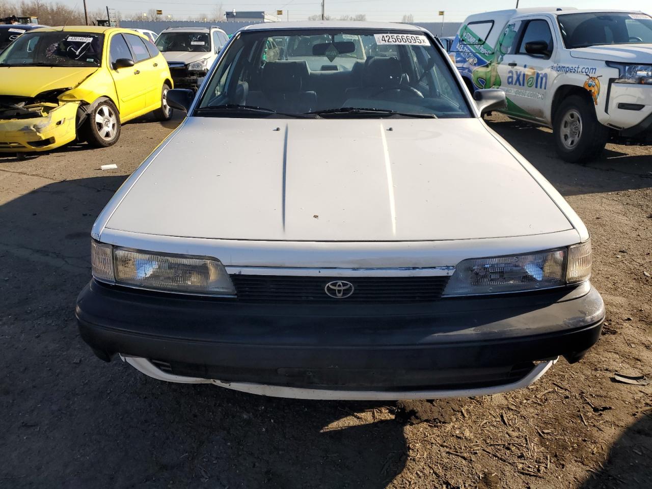 1991 Toyota Camry - Image 5