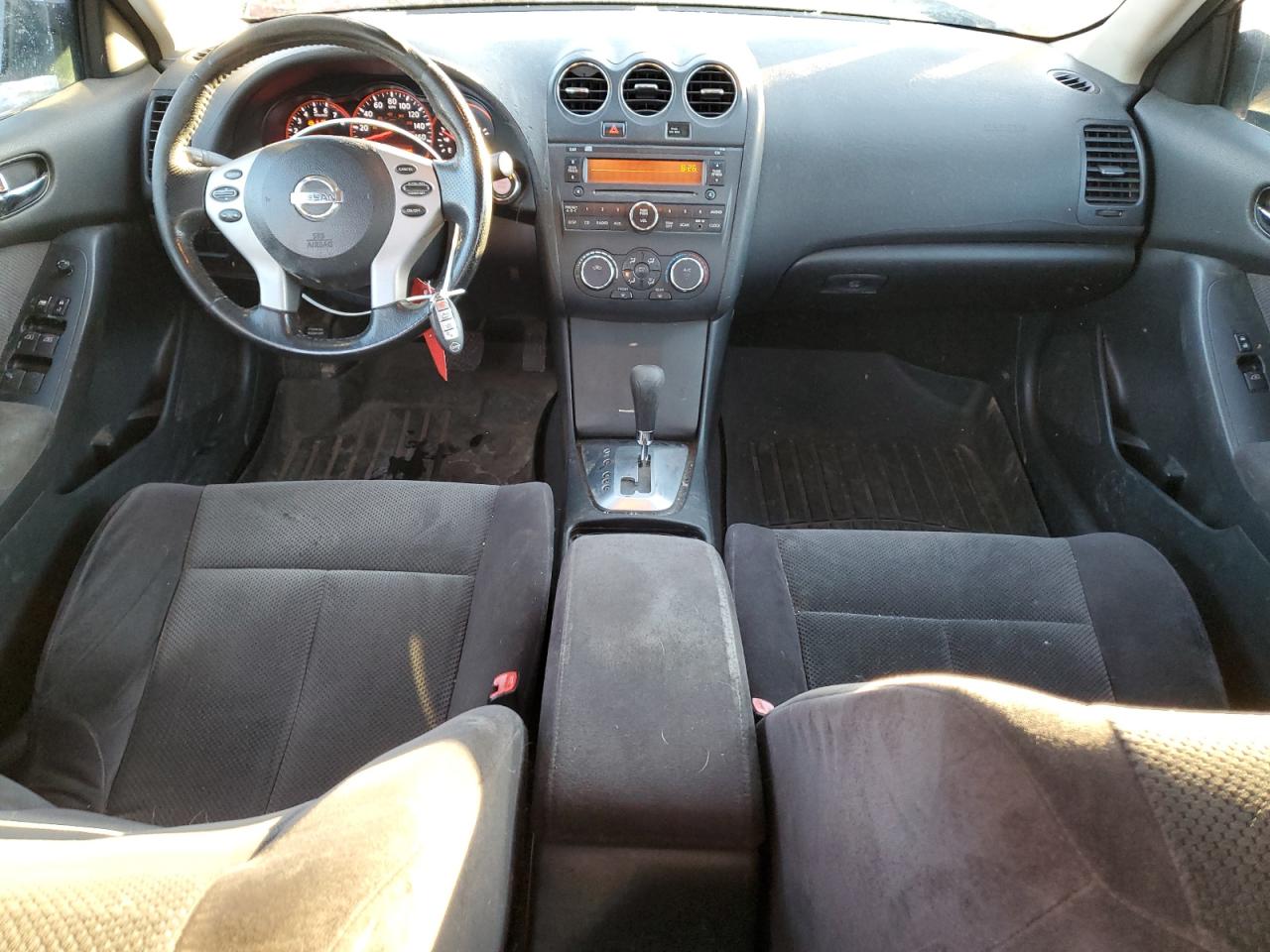 2009 Nissan Altima - Image 8