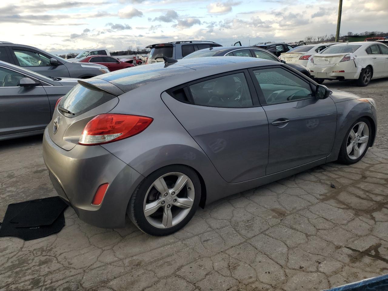 VIN KMHTC6AD2EU216453 2014 HYUNDAI VELOSTER no.3