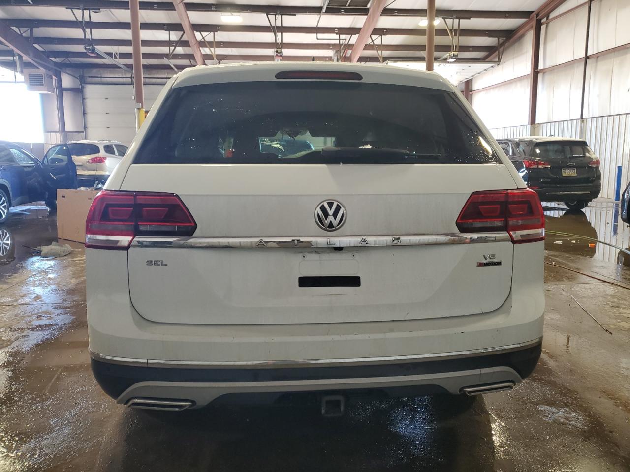 2018 Volkswagen Atlas - Image 6