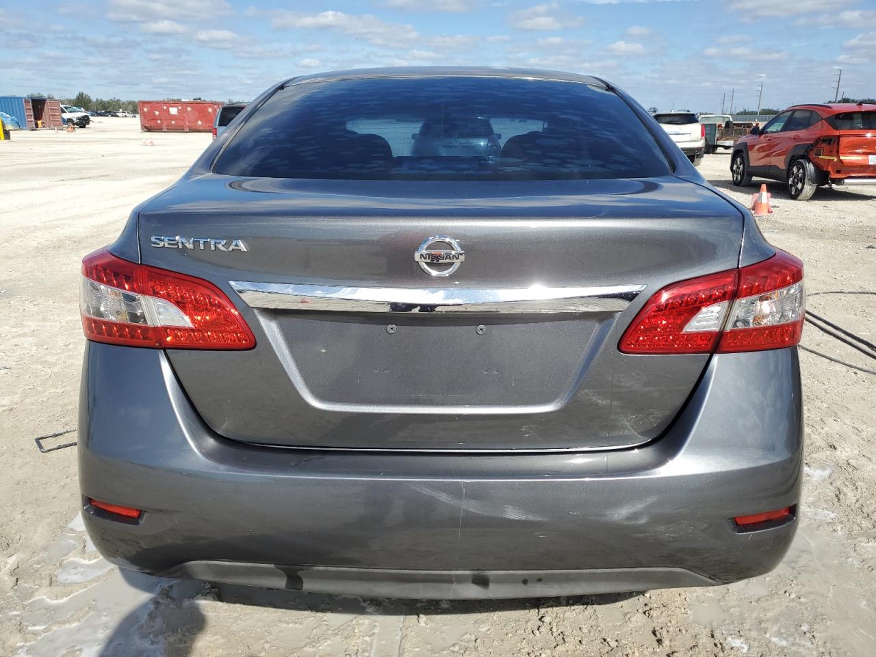 2015 Nissan Sentra - Image 6