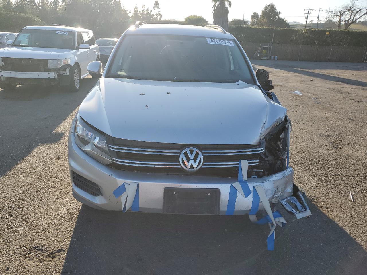 2015 Volkswagen Tiguan - Image 5