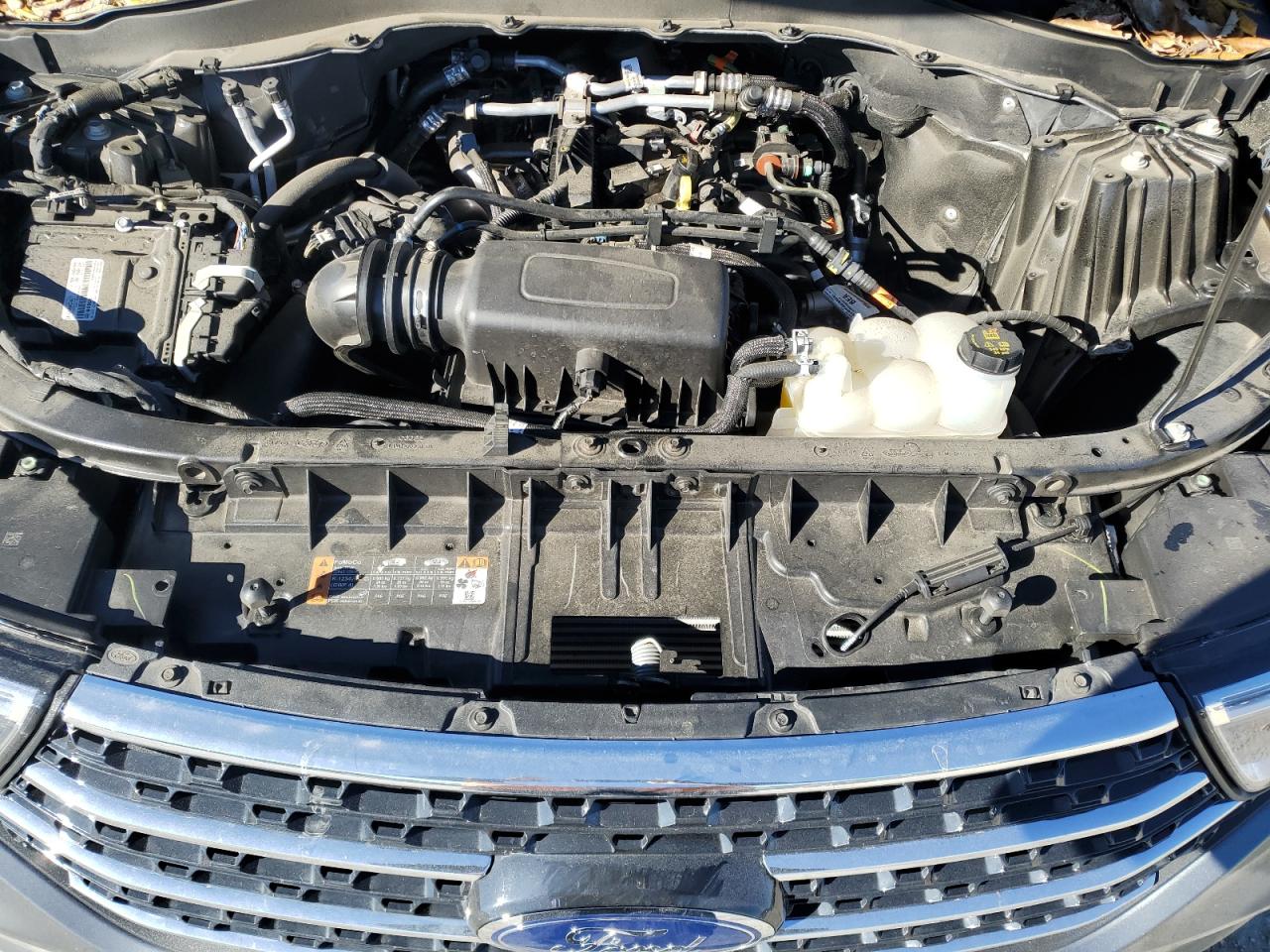 2023 Ford Explorer - Image 12