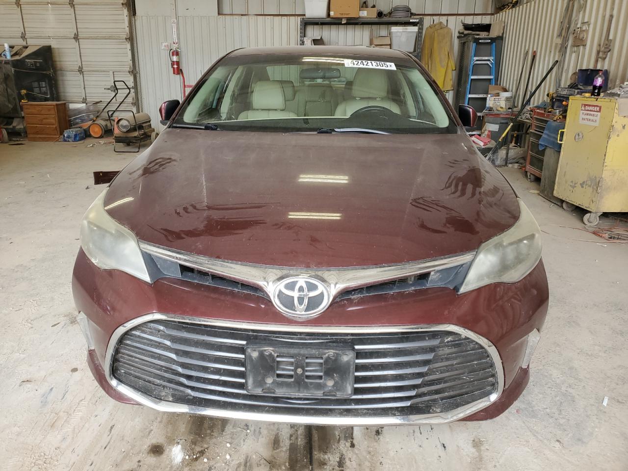 2016 Toyota Avalon - Image 5