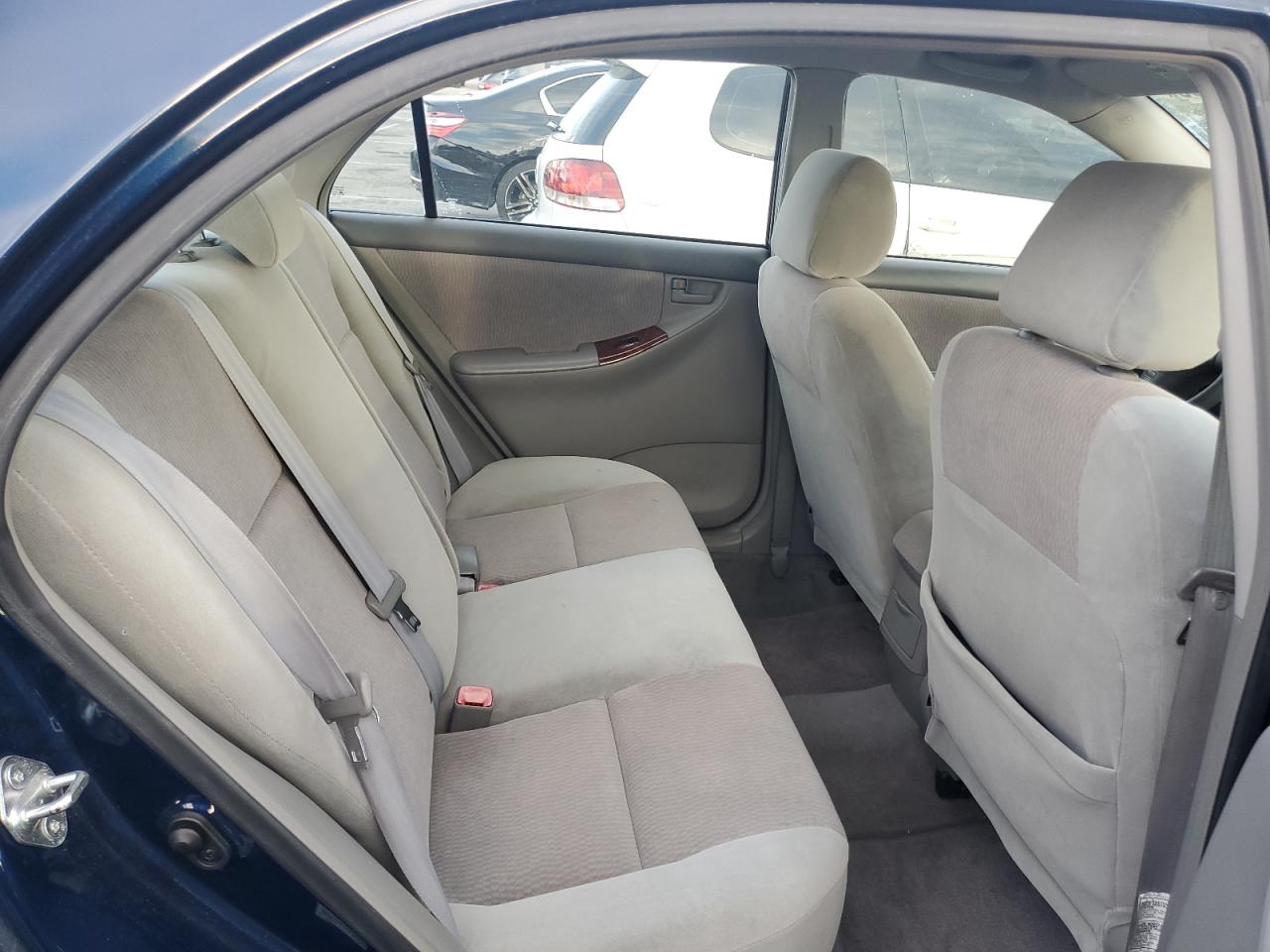 2007 Toyota Corolla - Image 10