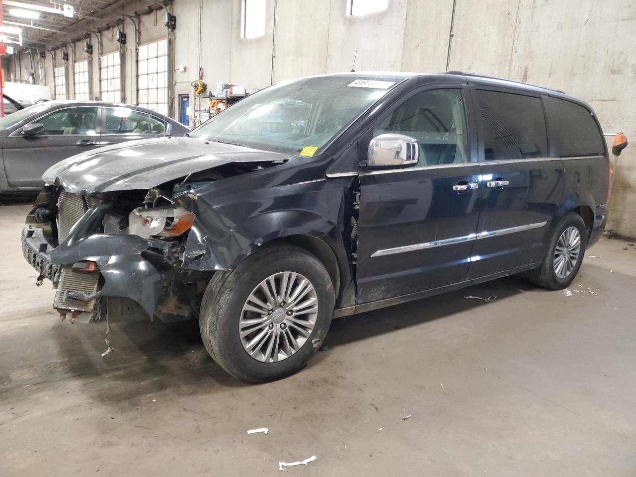 2014 Chrysler Town & Country - Image 1
