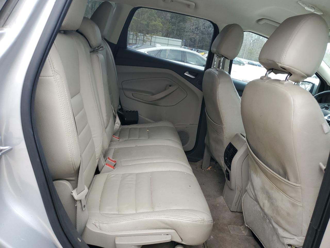 2014 Ford Escape - Image 11
