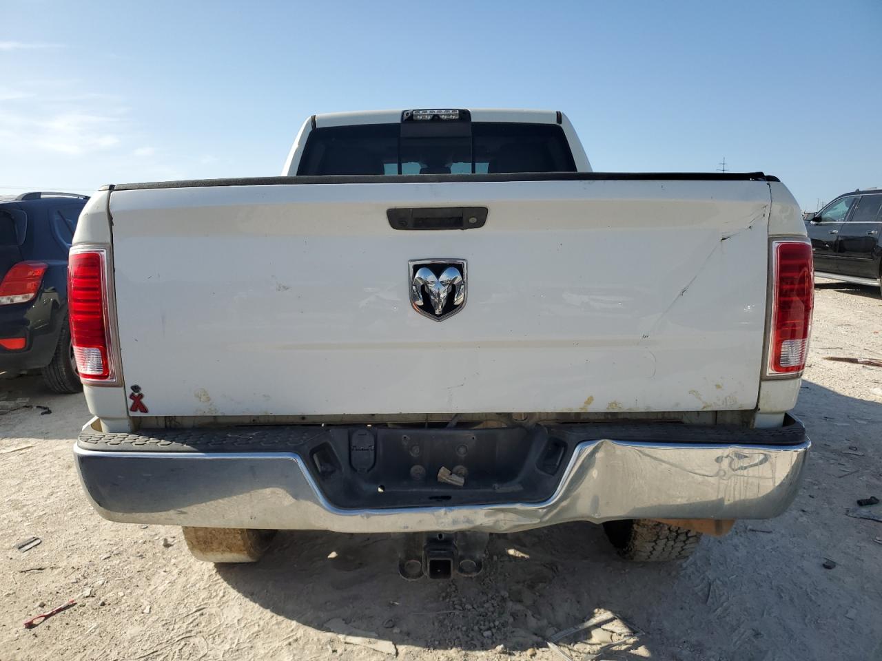 2017 RAM 2500 - Image 6