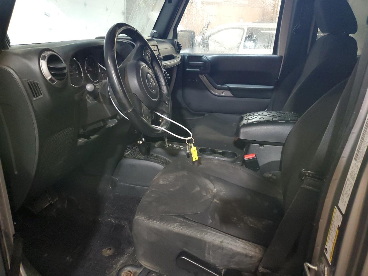 2014 Jeep Wrangler - Image 7