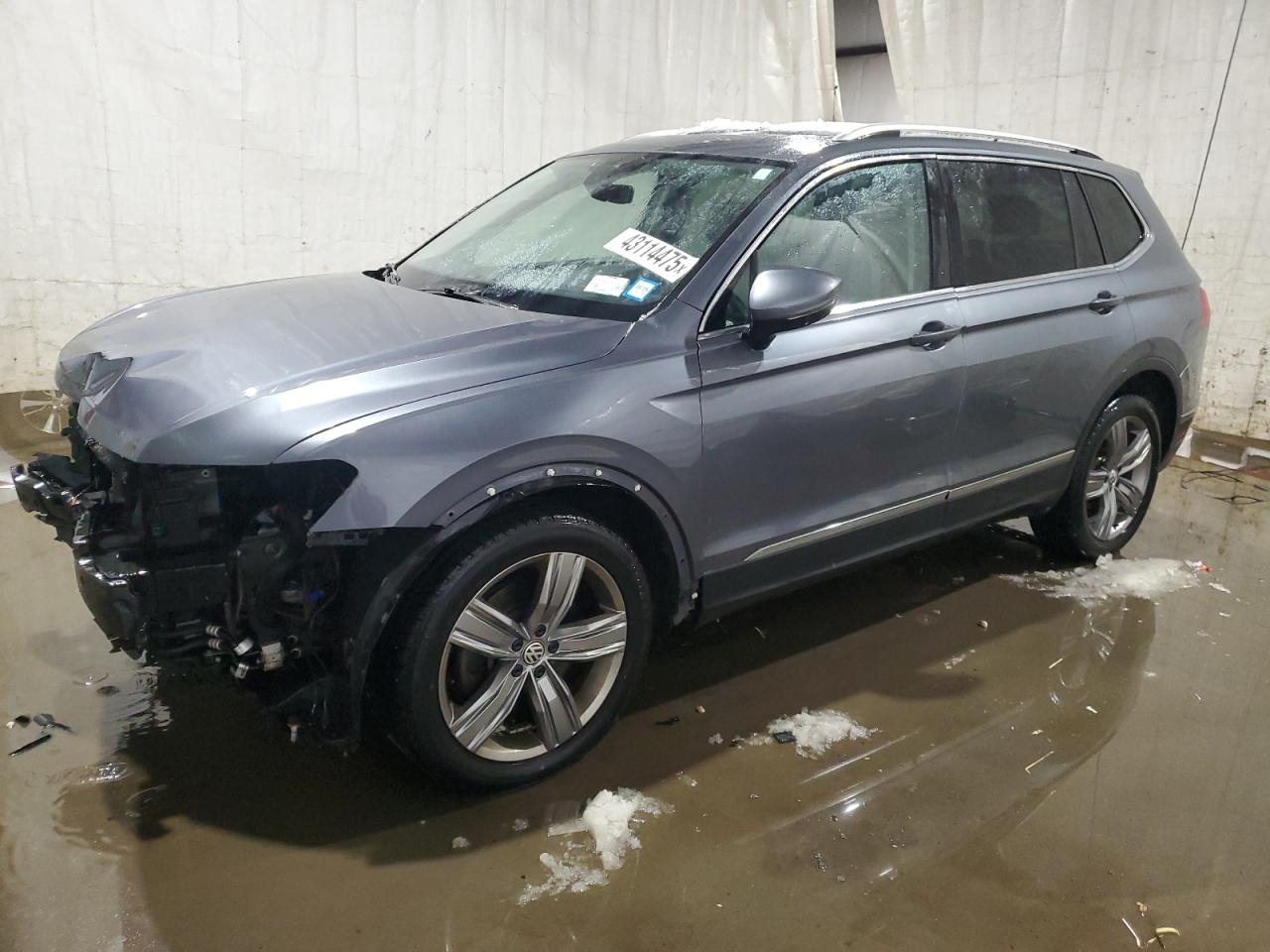 2018 Volkswagen Tiguan - Image 1