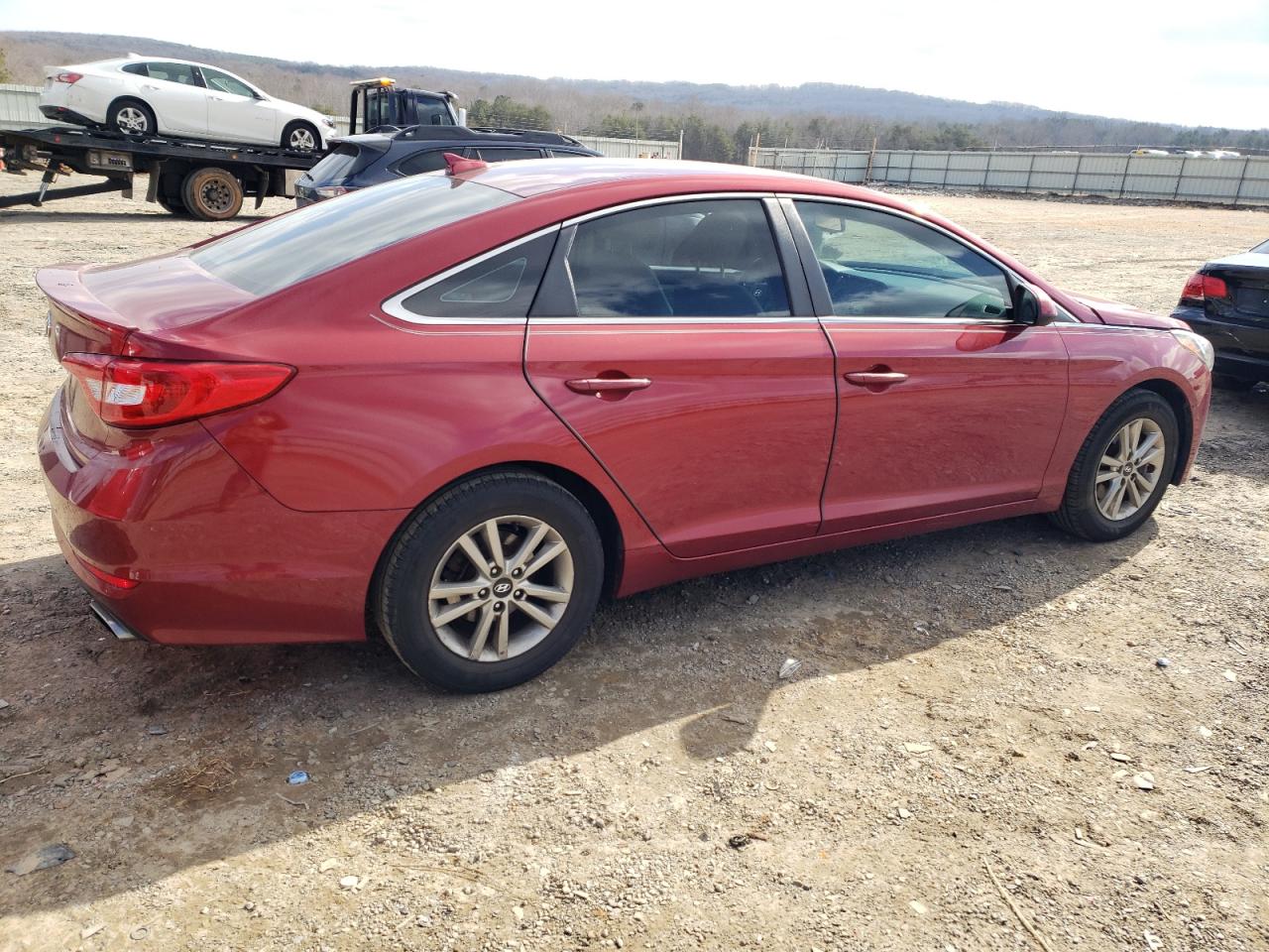 2015 Hyundai Sonata - Image 3