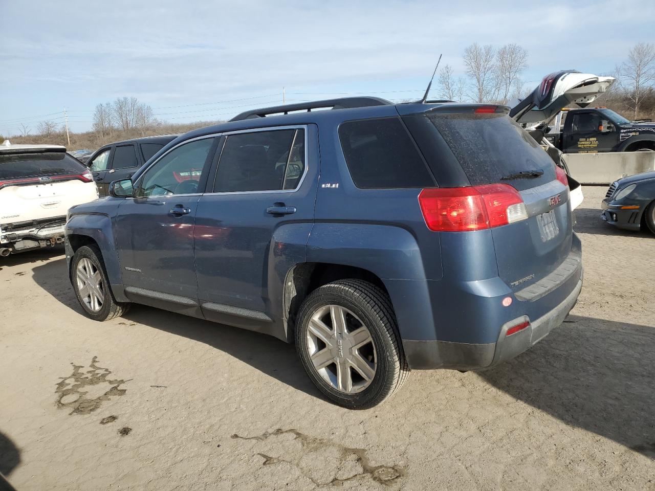 2012 GMC Terrain - Image 2