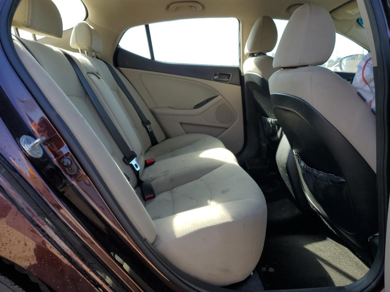 2015 Kia Optima - Image 10