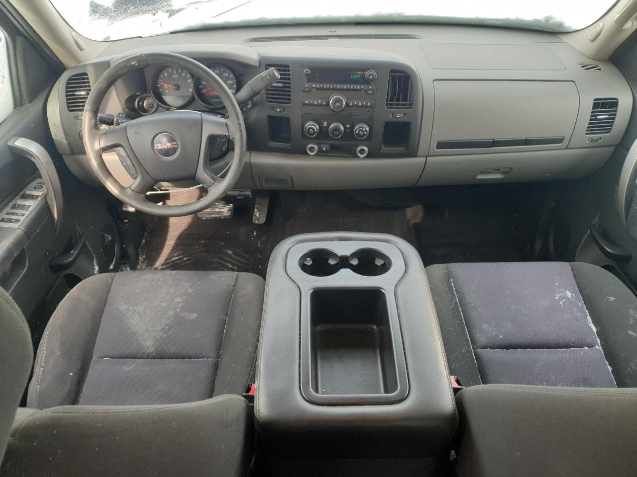 2011 GMC Sierra - Image 8