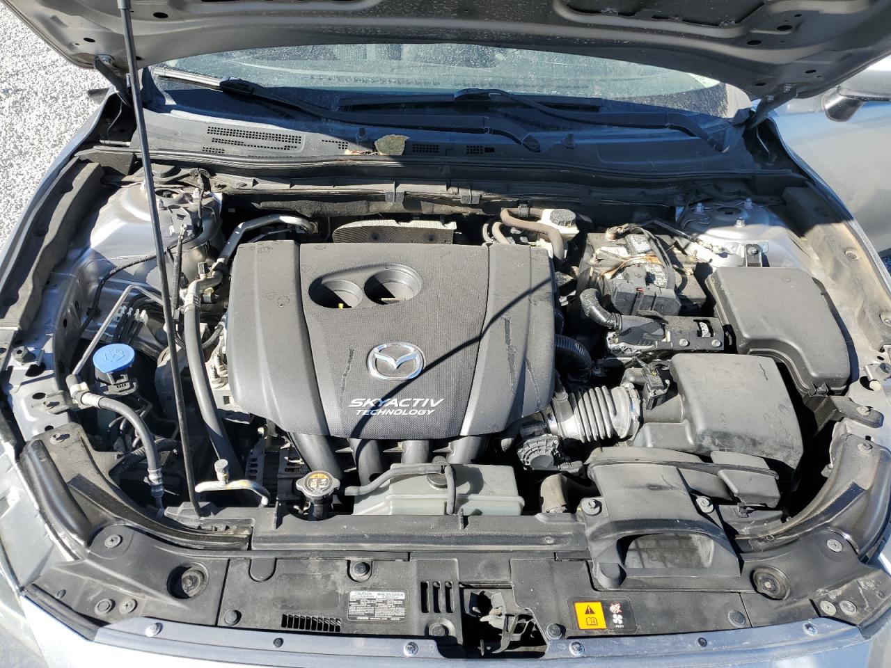 2015 Mazda 3 - Image 13