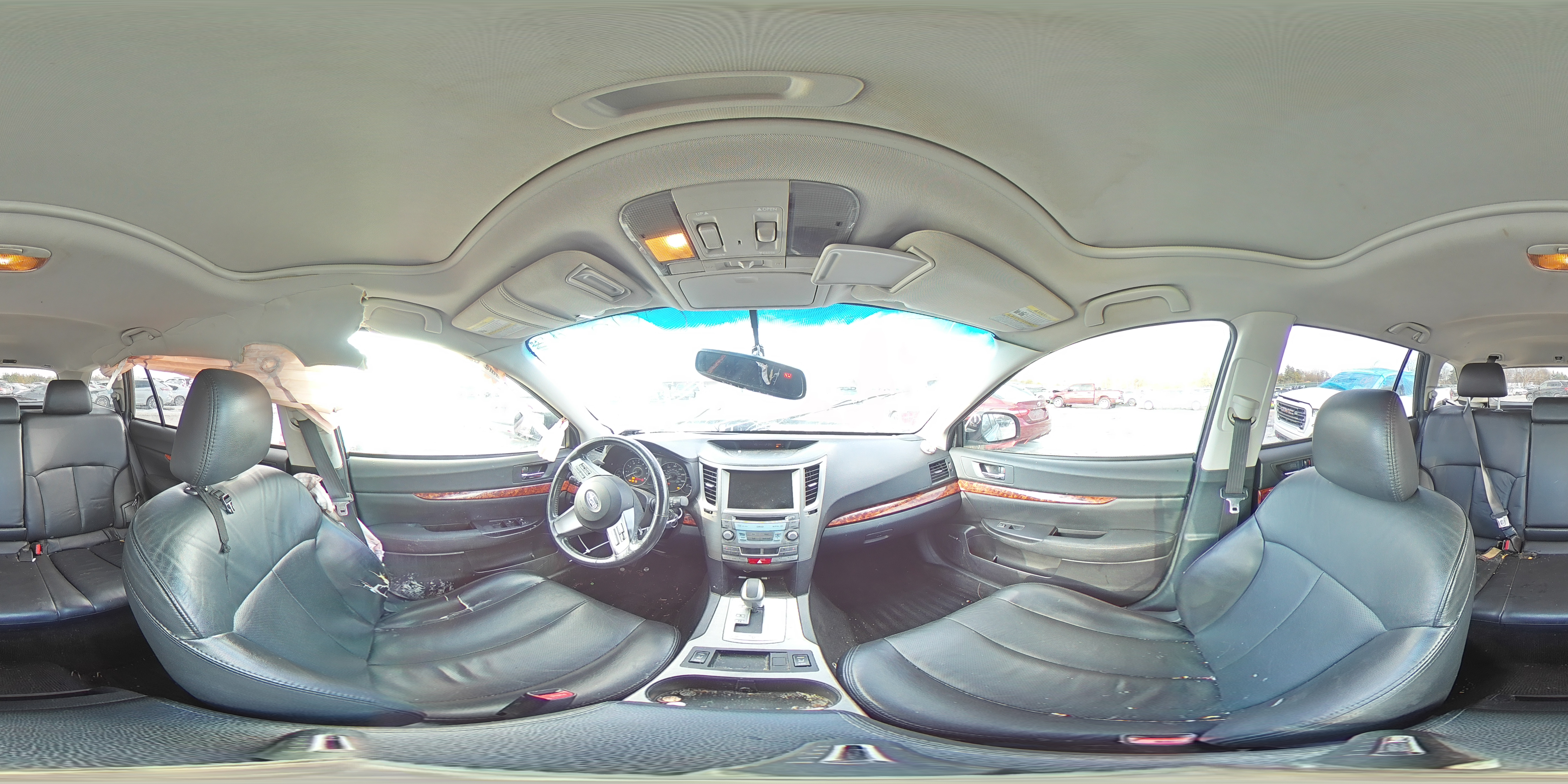 2011 Subaru Outback - Image 13