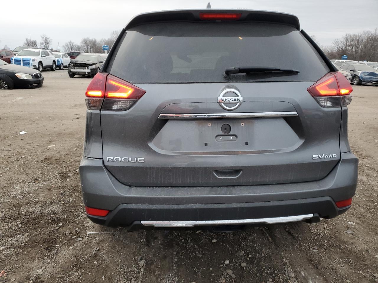 2018 Nissan Rogue - Image 6