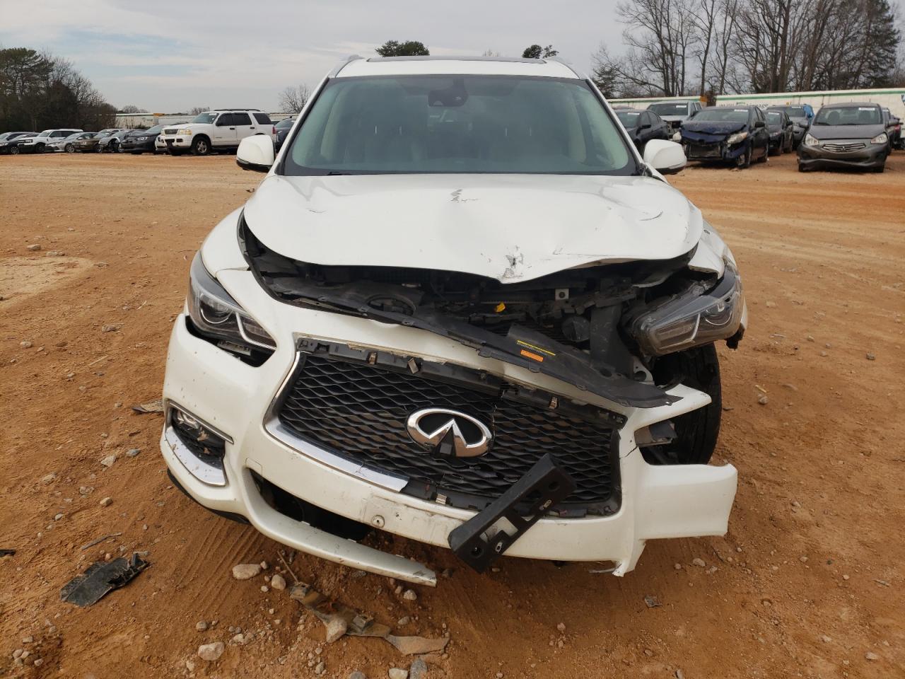 2019 Infiniti QX60 - Image 5