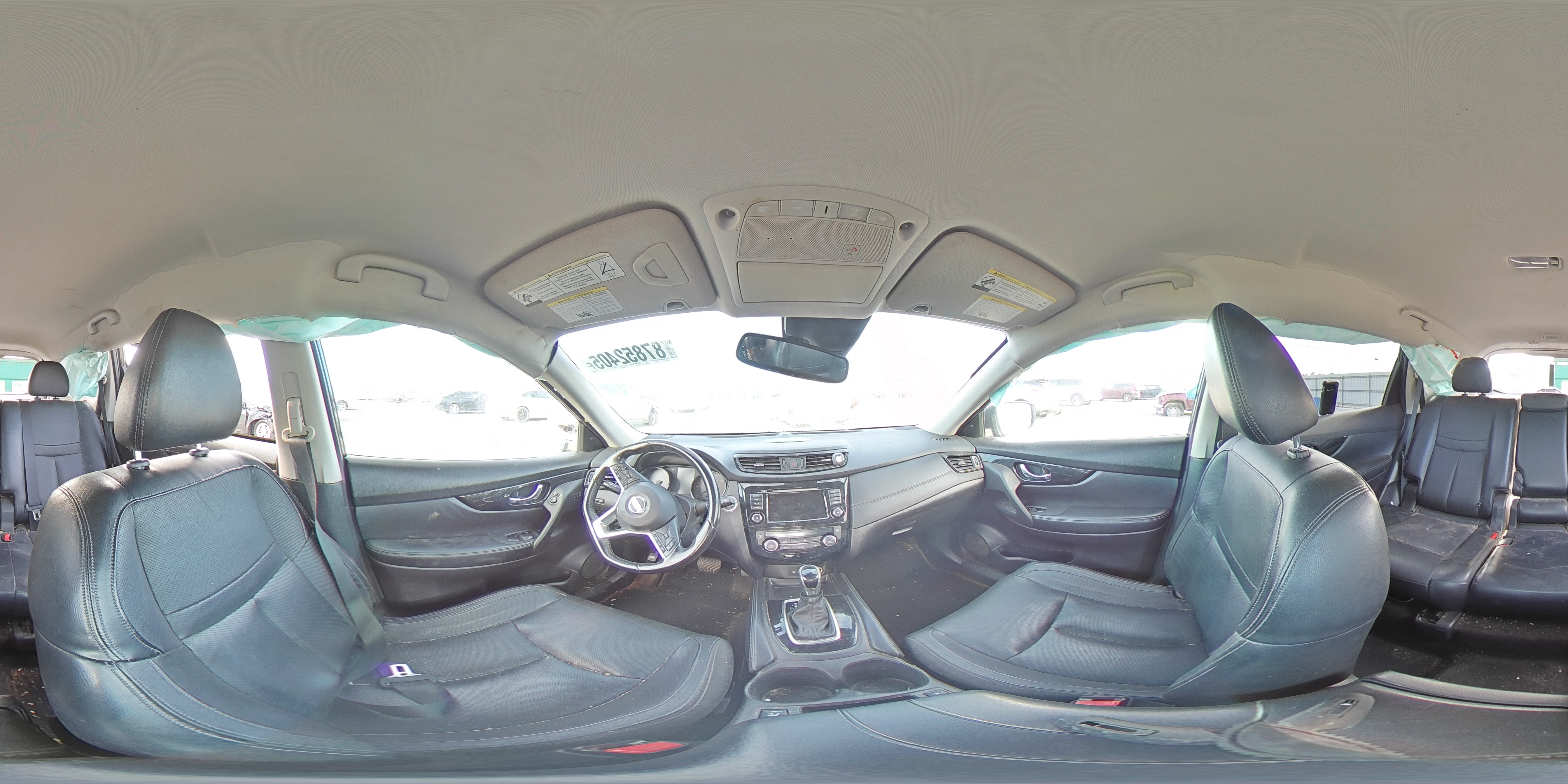 2018 Nissan Rogue - Image 14