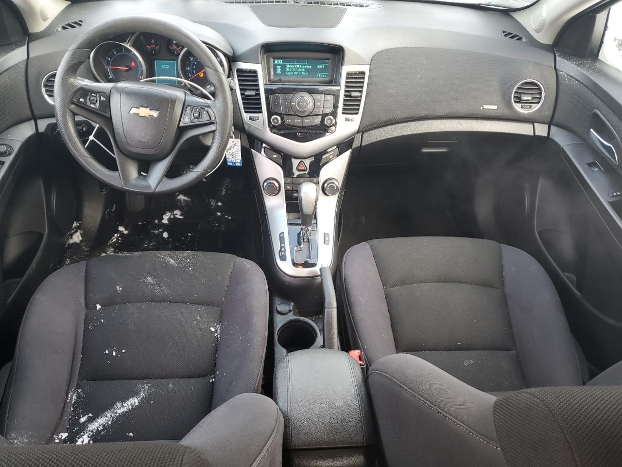 2015 Chevrolet Cruze - Image 8