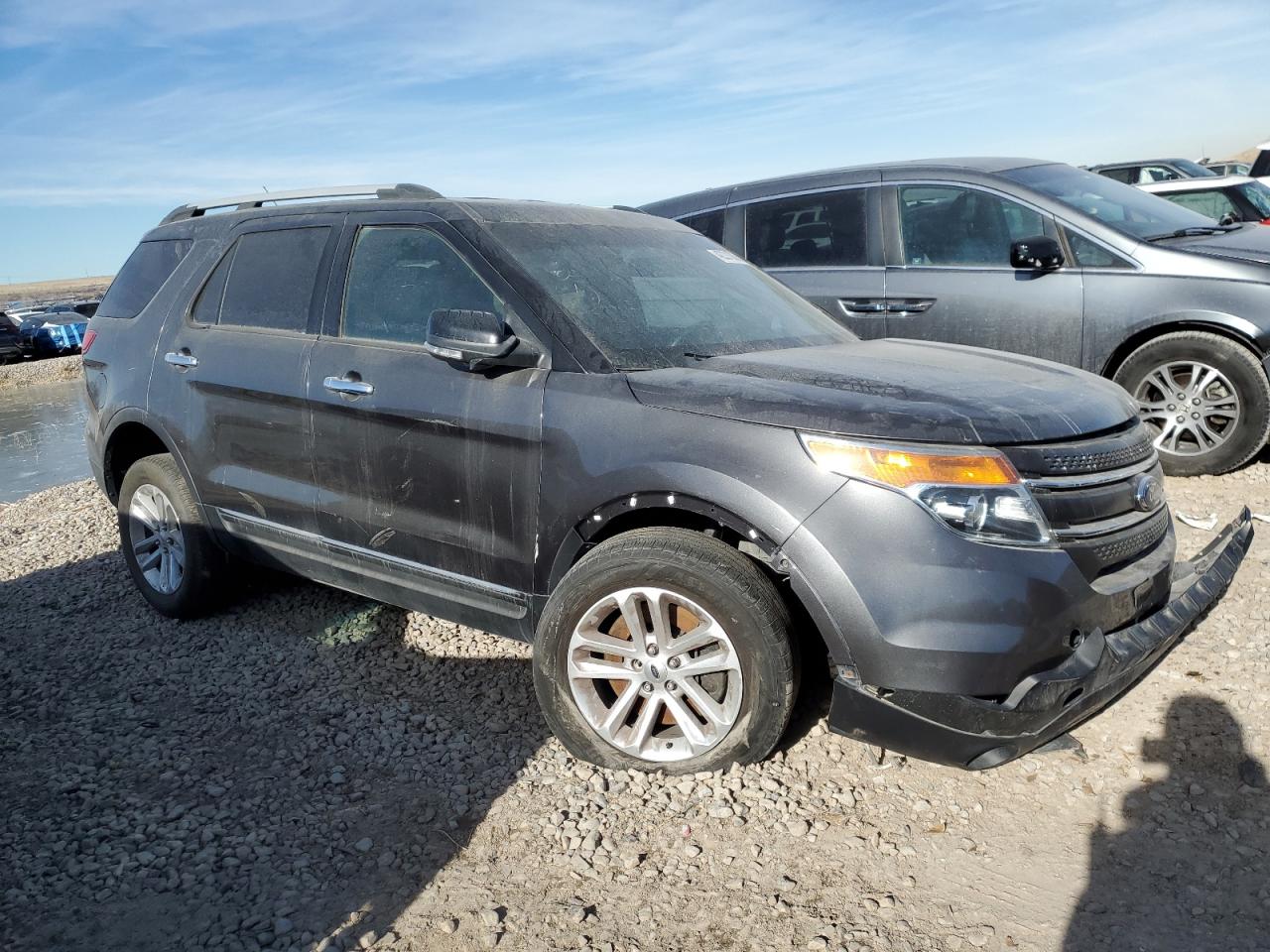 VIN 1FM5K8D86FGA34048 2015 FORD EXPLORER no.4