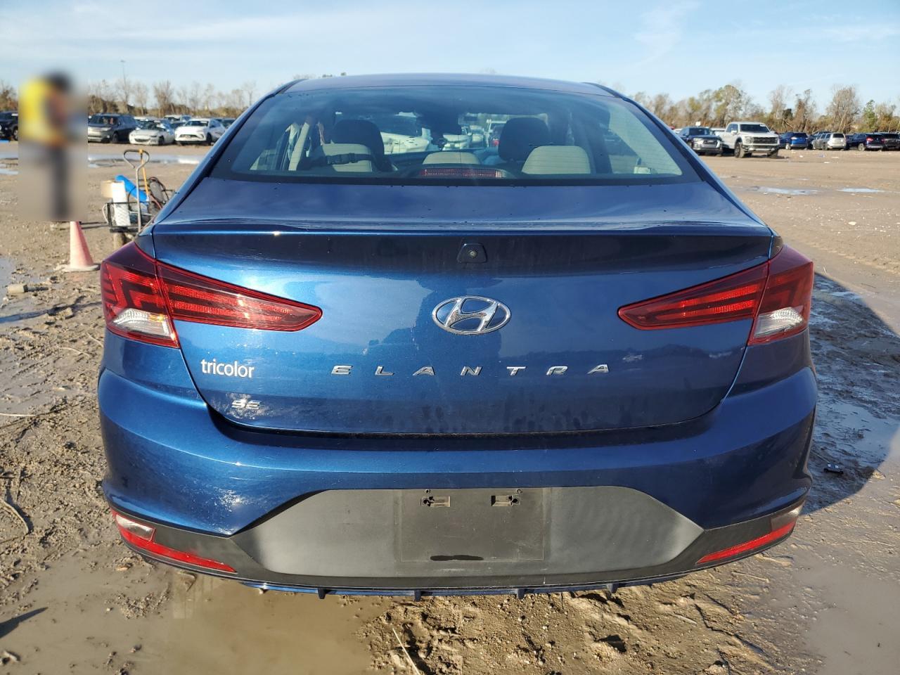 2020 Hyundai Elantra - Image 6