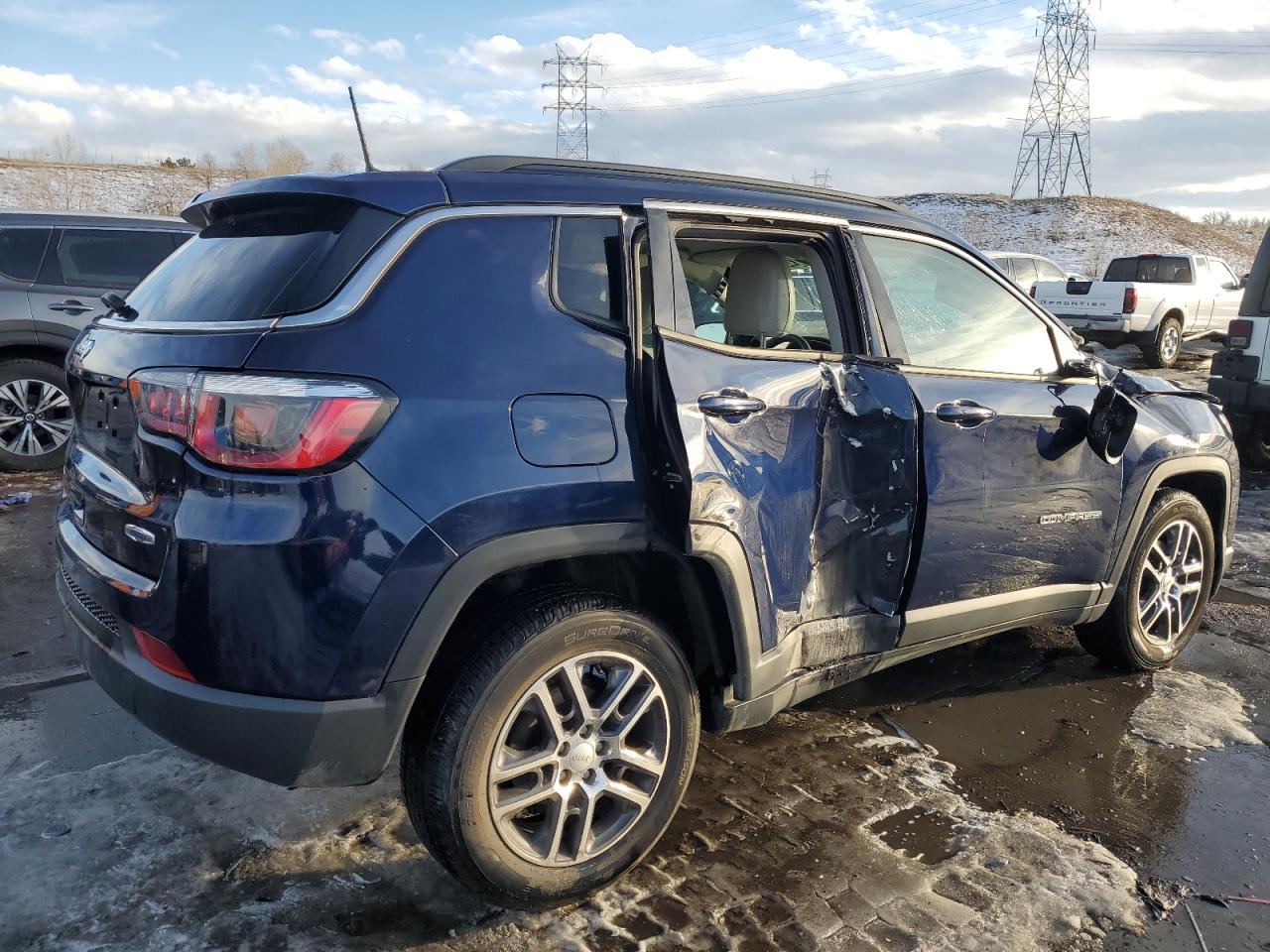 2018 Jeep Compass - Image 3