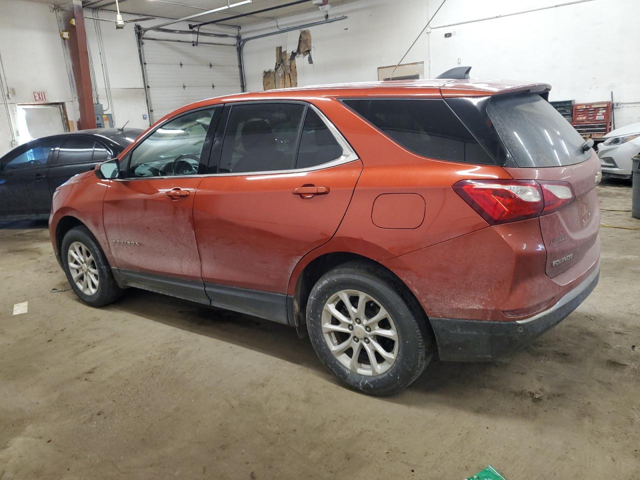 2020 Chevrolet Equinox - Image 2