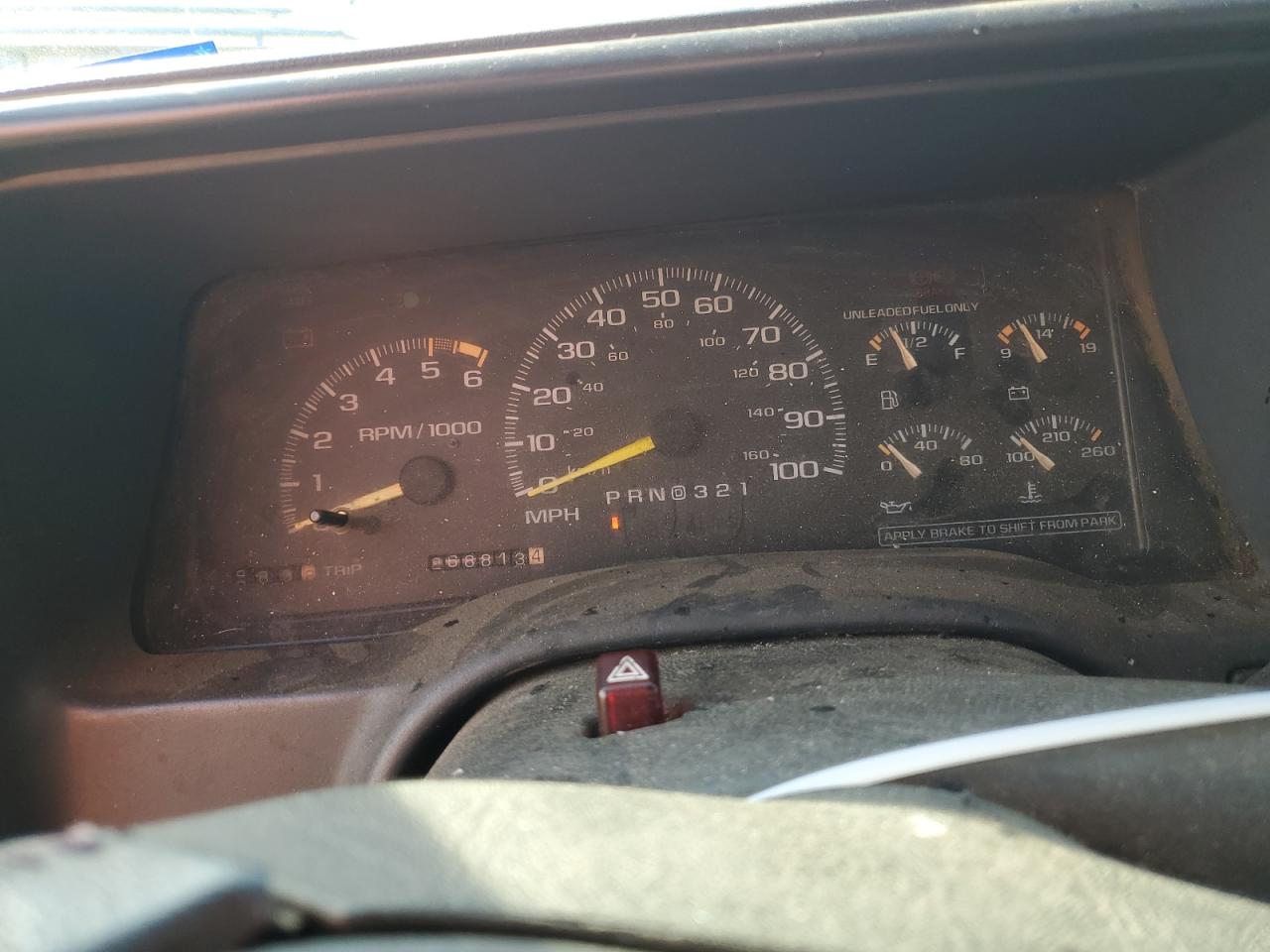 1996 Chevrolet GMT-400 - Image 9