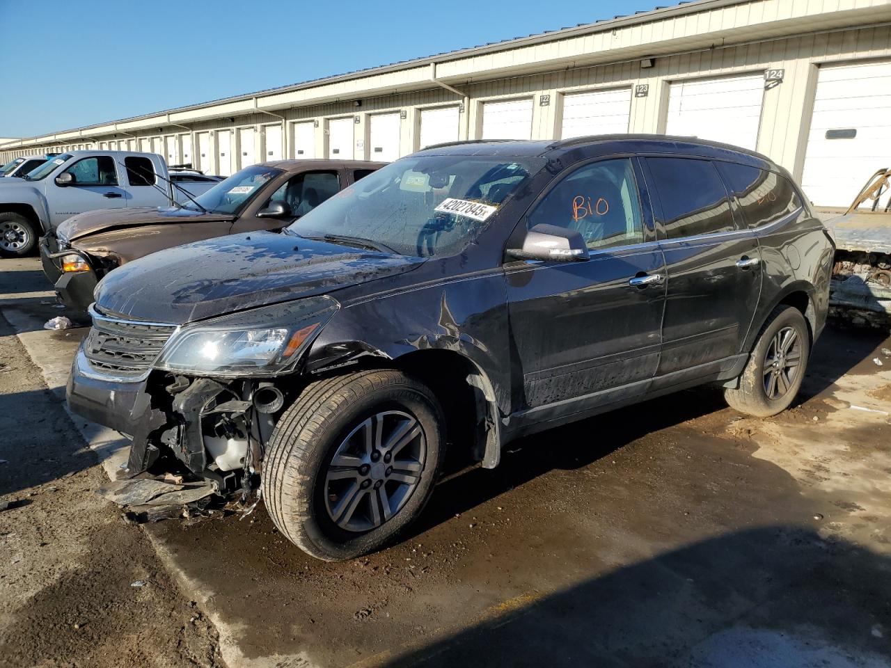 2017 Chevrolet Traverse Lt იყიდება Louisville-ში, KY - Front End