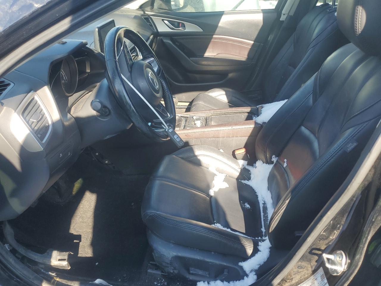 2018 Mazda 3 - Image 7