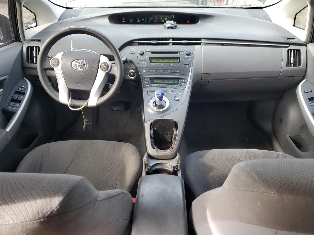 2010 Toyota Prius - Image 8