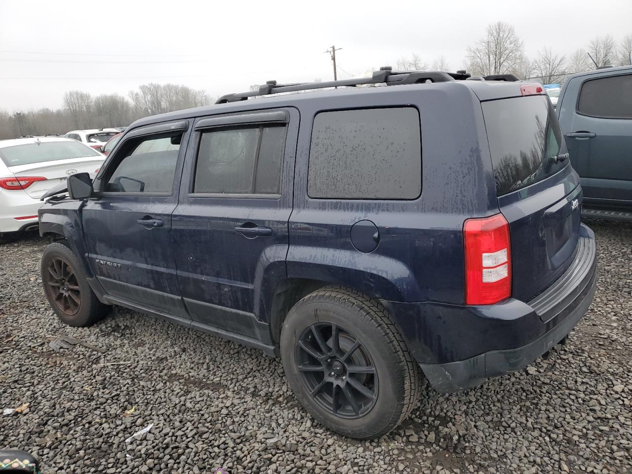 2014 Jeep Liberty (Patriot) - Image 2