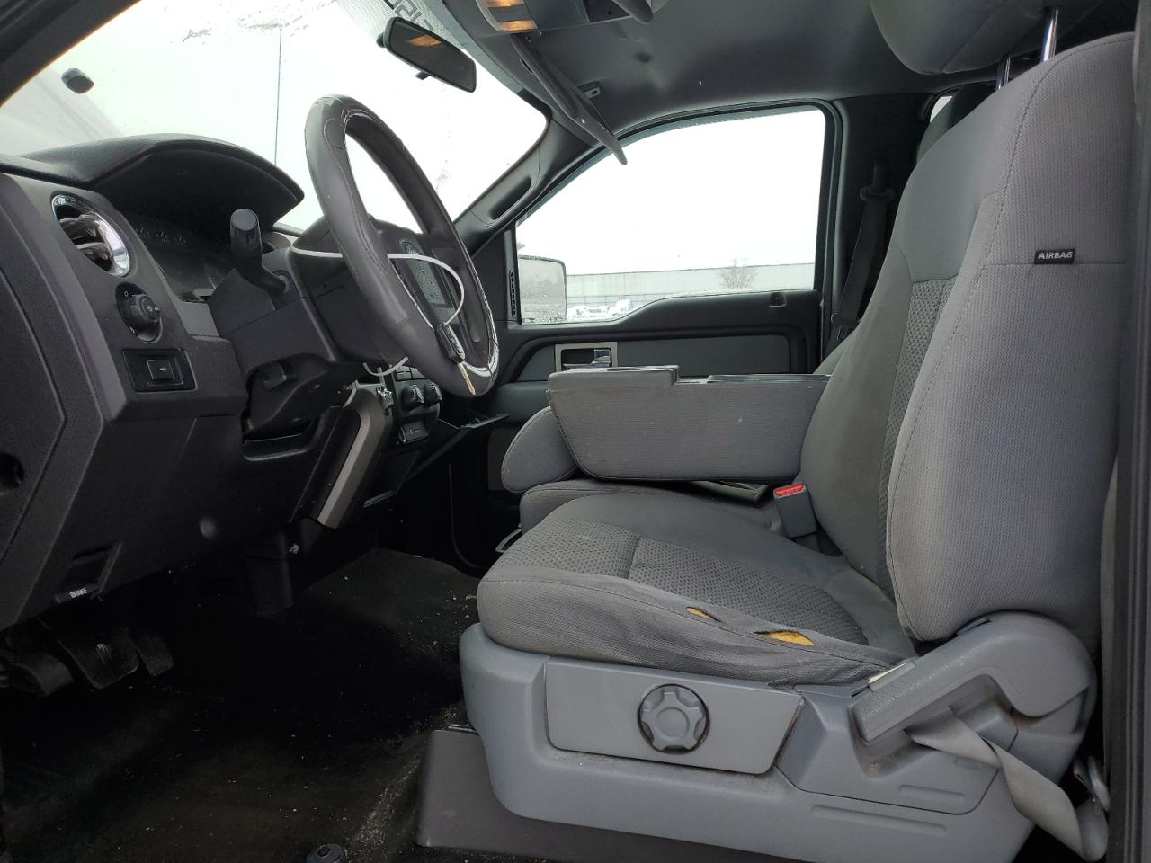 2011 Ford F-150 - Image 7
