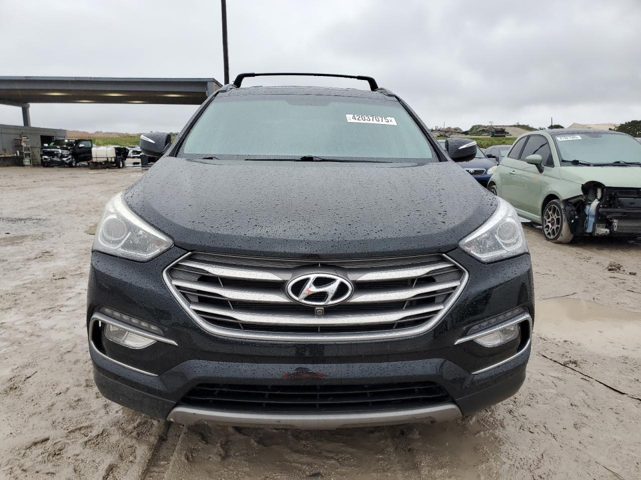2018 Hyundai Santa Fe - Image 5