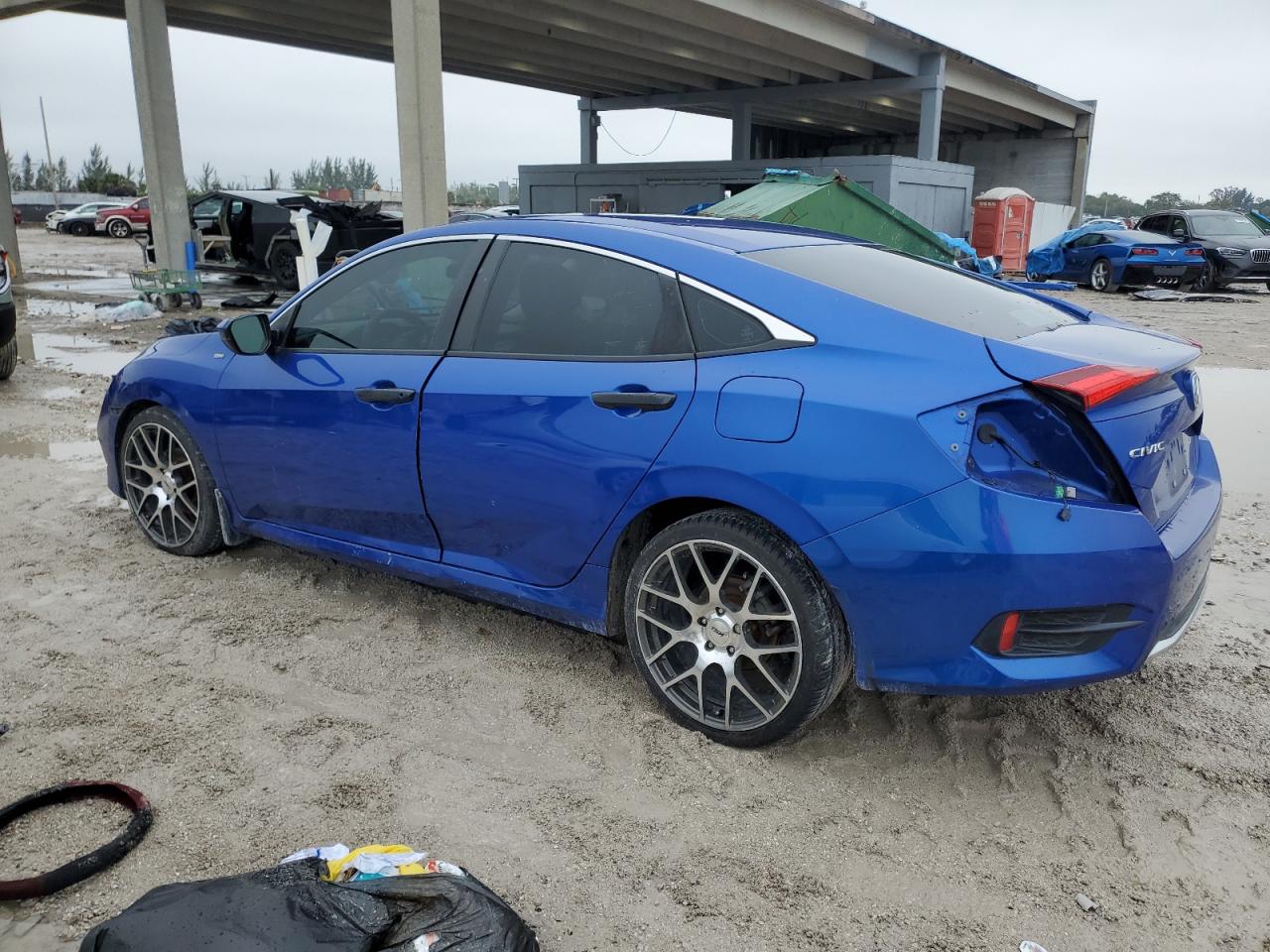 2019 Honda Civic - Image 2