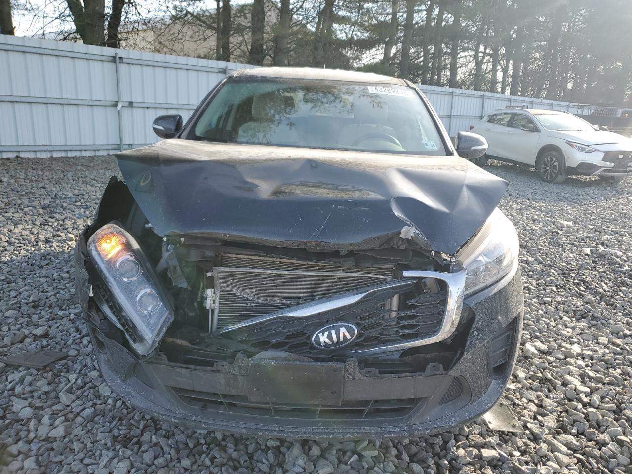 2019 Kia Sorento - Image 5