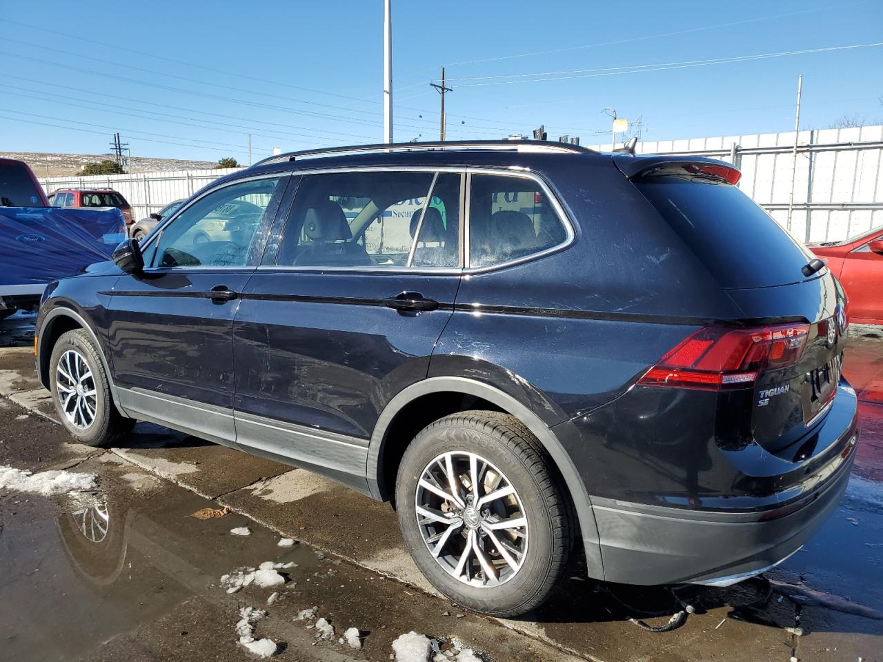 2019 Volkswagen Tiguan - Image 2