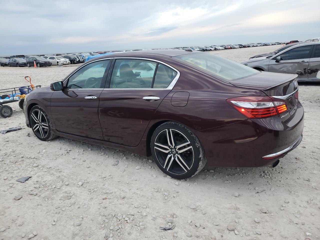 2016 Honda Accord - Image 2