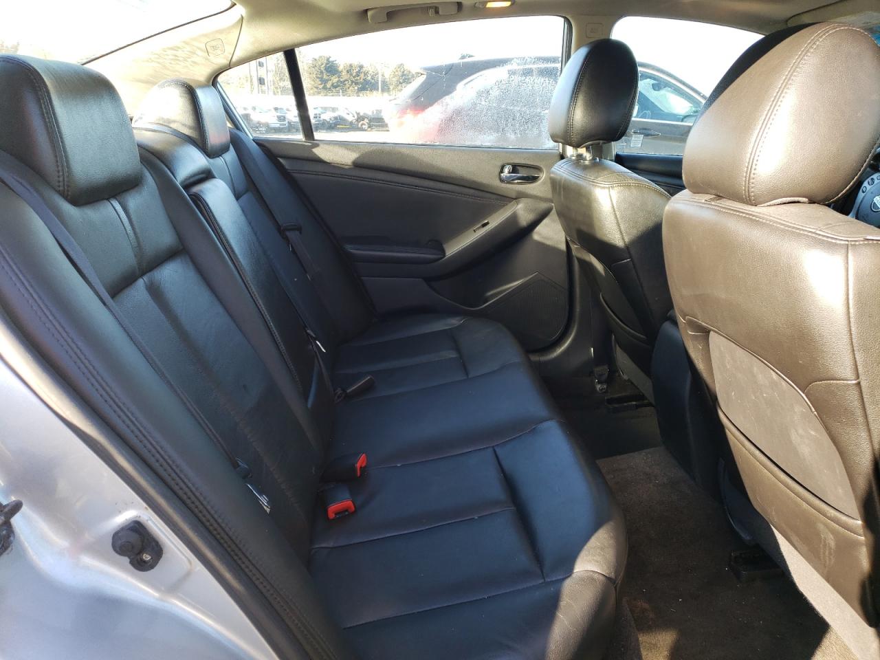 2009 Nissan Altima - Image 10