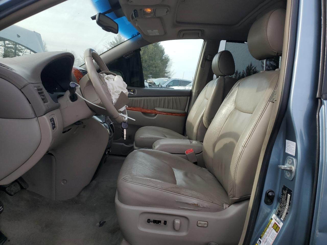 2007 Toyota Sienna - Image 7